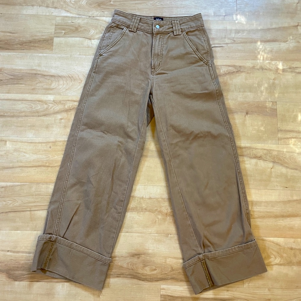 Tan BDG High waisted slightly cropped jeans